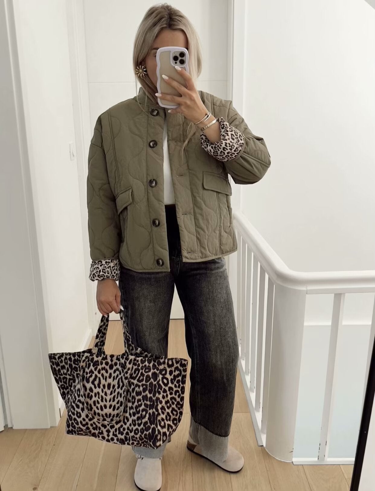 Leopar Detaylı Kapitone Ceket